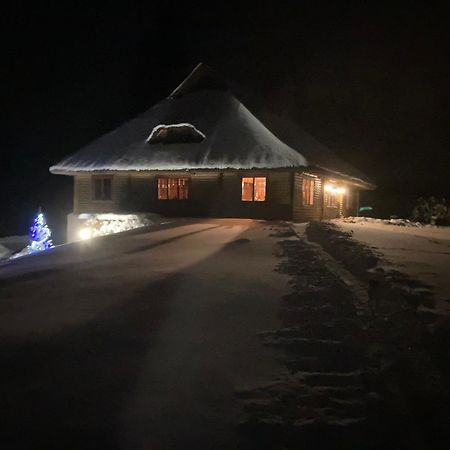 Mezupes Pension Tūja Buitenkant foto