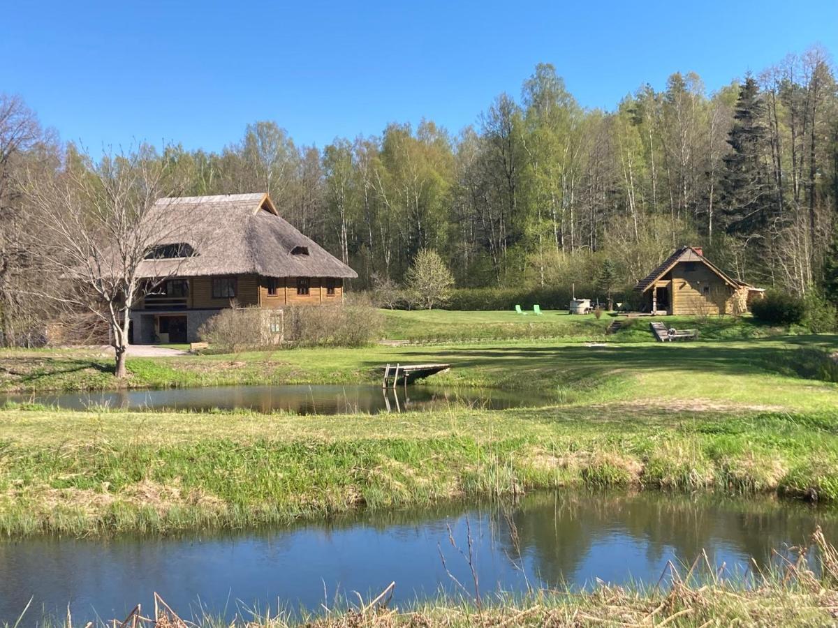 Mezupes Pension Tūja Buitenkant foto
