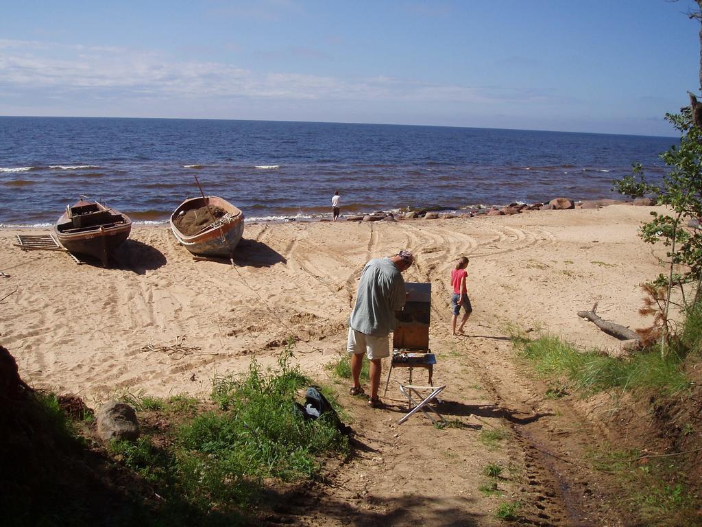 Mezupes Pension Tūja Buitenkant foto
